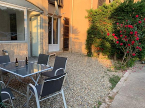 Bel appartement de type 4 avec jardinet